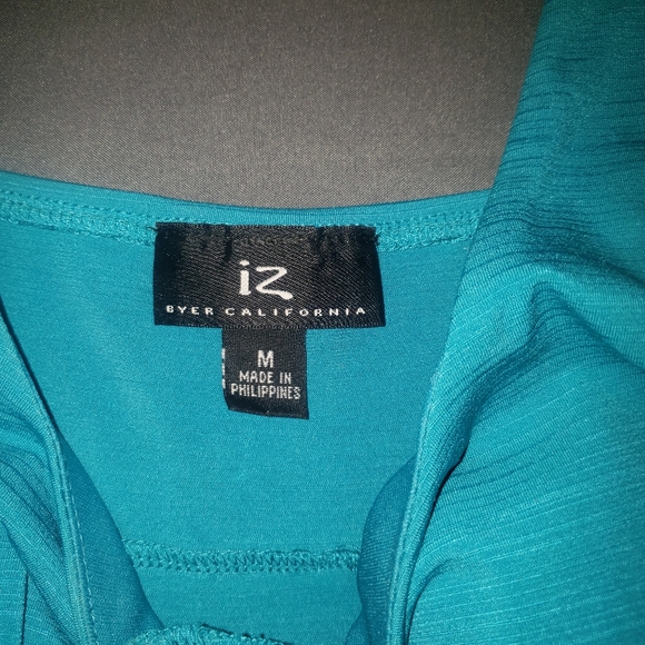 Iz tank/halter top - Picture 6 of 6